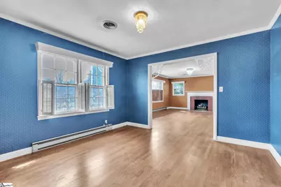 300 W Prentiss Avenue, Greenville, SC 29605 - Photo 6