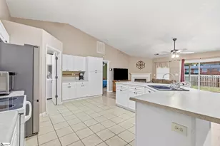 642 Hunters Ln, Anderson, SC 29625 - Photo 4