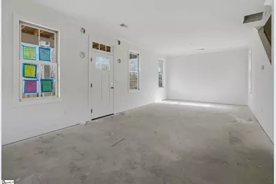 201 Butterfly Creek Alley, Spartanburg, SC 29319 - Photo 4