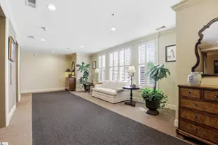 400 N Main St, Greenville, SC 29601 - Photo 24