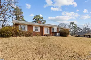 457 Hawthorne Rd, Spartanburg, SC 29303 - Photo 2