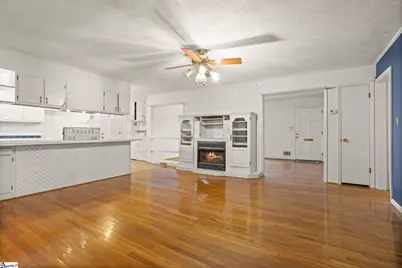 457 Hawthorne Road, Spartanburg, SC 29303 - Photo 14