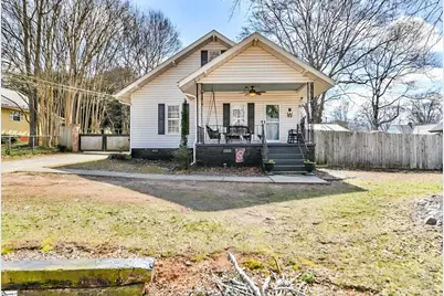 215 Beattie Street, Simpsonville, SC 29681 - Photo 1
