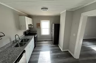 213 Law St, Woodruff, SC 29388 - Photo 10