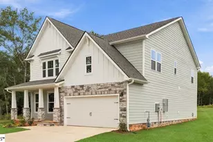 709 Catbird Ct, Pelzer, SC 29669 - Photo 2