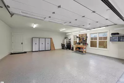 106 W Park Avenue, Greenville, SC 29601 - Photo 38