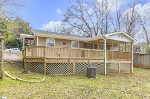 201 Knighton Dr, Wellford, SC 29385 - Photo 12