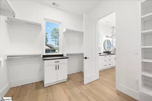 12048 Carnelda Dr, Seneca, SC 29672 - Photo 16