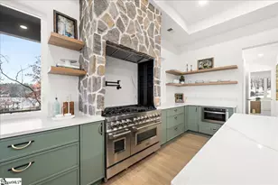 12048 Carnelda Dr, Seneca, SC 29672 - Photo 10