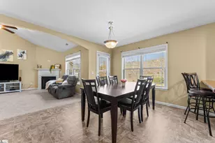 408 Terilyn Ct, Greenville, SC 29611 - Photo 2