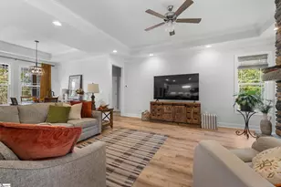 171 S Oak Pointe Dr, Seneca, SC 29678 - Photo 10