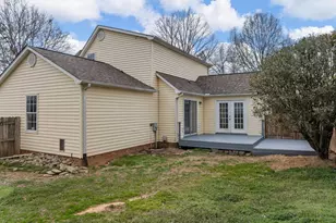 801 Dunwoody Dr, Simpsonville, SC 29681 - Photo 28