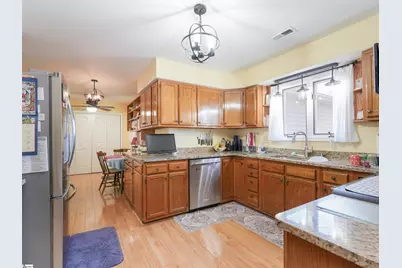 10 Lake Summit Drive, Greenville, SC 29615 - Photo 8