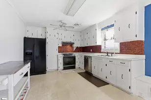 114 Oakland Ave, Marietta, SC 29661 - Photo 8