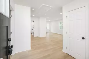 325 Hillcrest Cir Loop, Anderson, SC 29624 - Photo 8