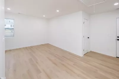 325 Hillcrest Circle, Anderson, SC 29624 - Photo 10