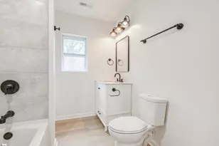 325 Hillcrest Cir Loop, Anderson, SC 29624 - Photo 24