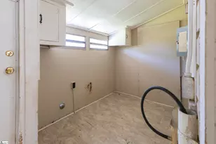 106 Williams St, Laurens, SC 29360 - Photo 18