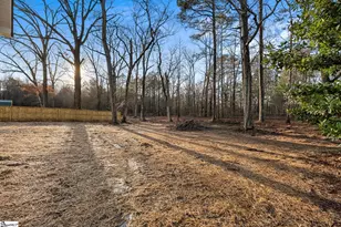 88 Hand Dr, Belton, SC 29627 - Photo 32
