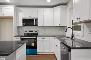 88 Hand Dr, Belton, SC 29627 - Photo 12