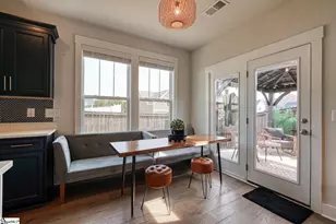 401 Kelby St, Travelers Rest, SC 29690 - Photo 16