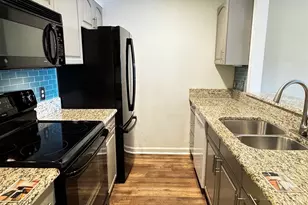 408 Townes St, Greenville, SC 29601 - Photo 10