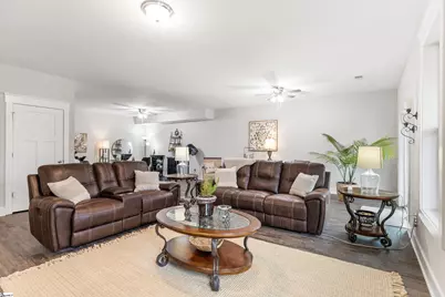 605 Longfellow Way, Simpsonville, SC 29681 - Photo 32