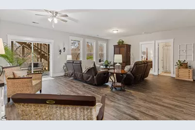 605 Longfellow Way, Simpsonville, SC 29681 - Photo 6