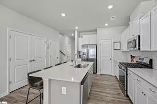 413 Batten Rd, Taylors, SC 29687 - Photo 10