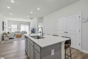 413 Batten Rd, Taylors, SC 29687 - Photo 10