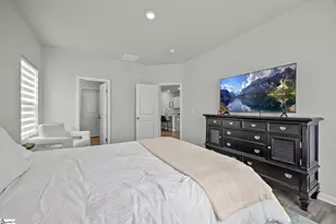 413 Batten Rd, Taylors, SC 29687 - Photo 4