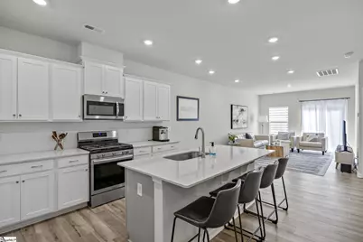 413 Batten Road, Taylors, SC 29687 - Photo 2