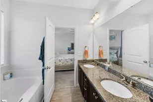 637 Ivywood Pl, Boiling Springs, SC 29316 - Photo 28