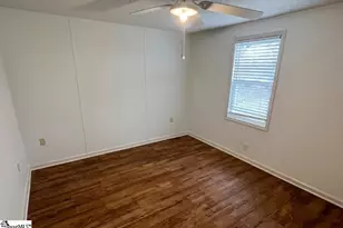 3952 Jordan Rd, Greer, SC 29651 - Photo 16