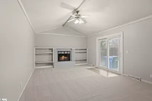 104 Baldwin Cir, Mauldin, SC 29662 - Photo 2