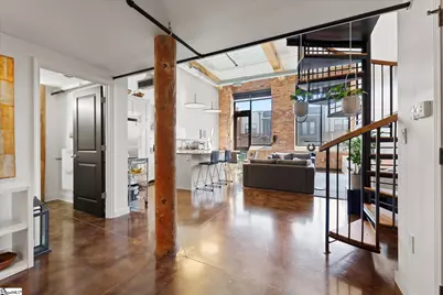 300 South Street #Unit 221, Simpsonville, SC 29681 - Photo 2