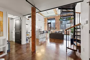 300 South St, Simpsonville, SC 29681 - Photo 2