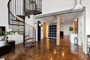 300 South St, Simpsonville, SC 29681 - Photo 4