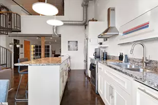 300 South St, Simpsonville, SC 29681 - Photo 14