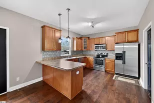 568 Kilgore Bridge Rd, Woodruff, SC 29388 - Photo 10