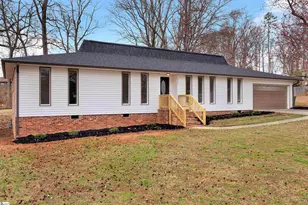 212 Barrett Dr, Mauldin, SC 29662 - Photo 1