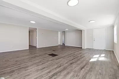 223 Rosalee Drive, Piedmont, SC 29673 - Photo 8