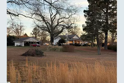 2120 101 Highway, Gray Court, SC 29645 - Photo 1