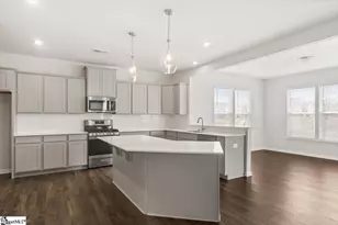 14 Stumphouse St, Greenville, SC 29607 - Photo 6