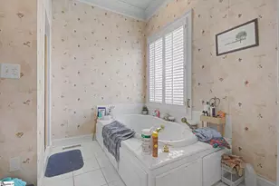 319 Waters Rd, Taylors, SC 29687 - Photo 26