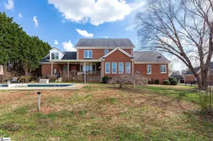 319 Waters Rd, Taylors, SC 29687 - Photo 10