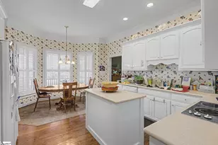 319 Waters Rd, Taylors, SC 29687 - Photo 18