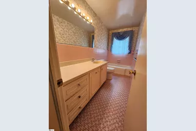 8 Cascade Court, Greenville, SC 29611 - Photo 18