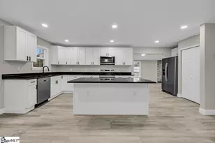 135 Commercial Cir, Westminster, SC 29693 - Photo 8