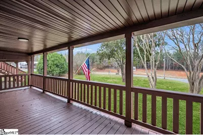 135 Commercial Circle, Westminster, SC 29693 - Photo 32